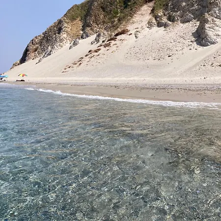 Fulvia بيت للعطل مسينا
